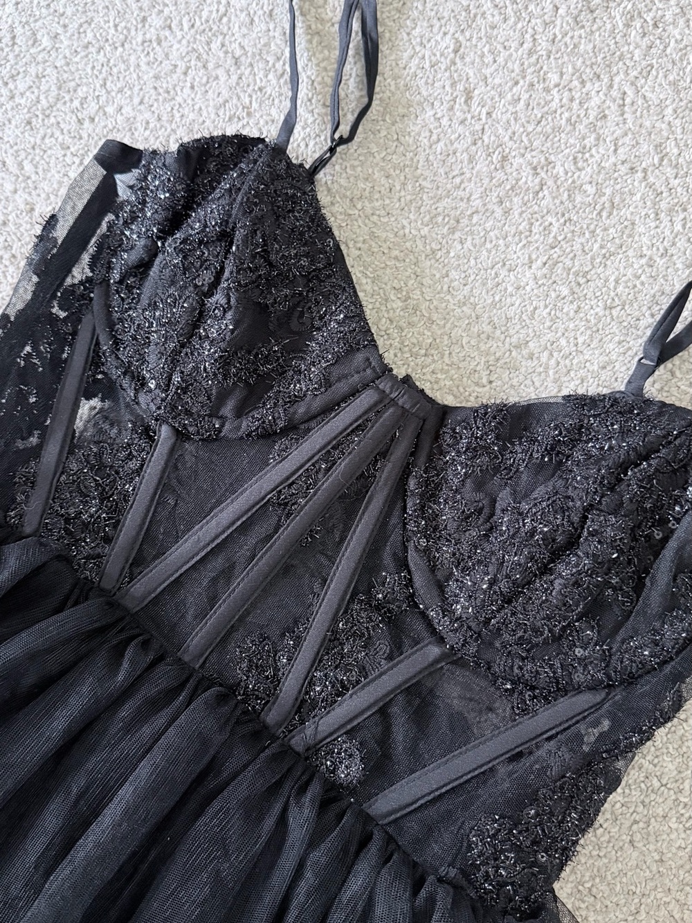 NWT Lulu's Black Lace Tiered Bustier Formal Dress XS - Picture 6 of 9